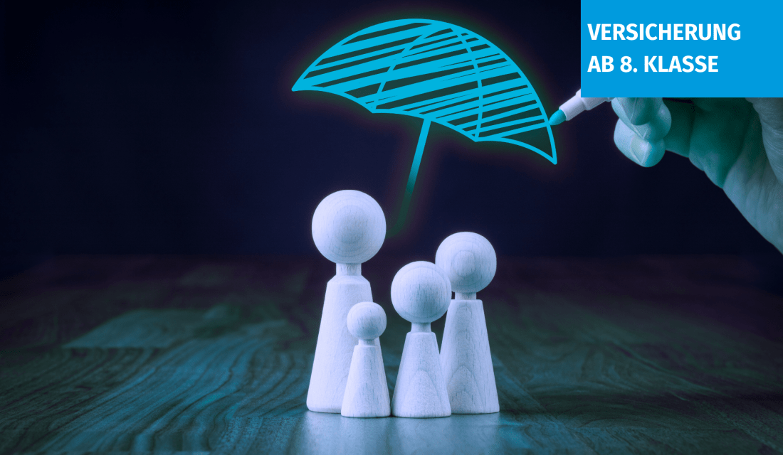 drei weiß Spielfiguren stehen unter einem blauen Regenschirm, der gerade gezeichnet wird