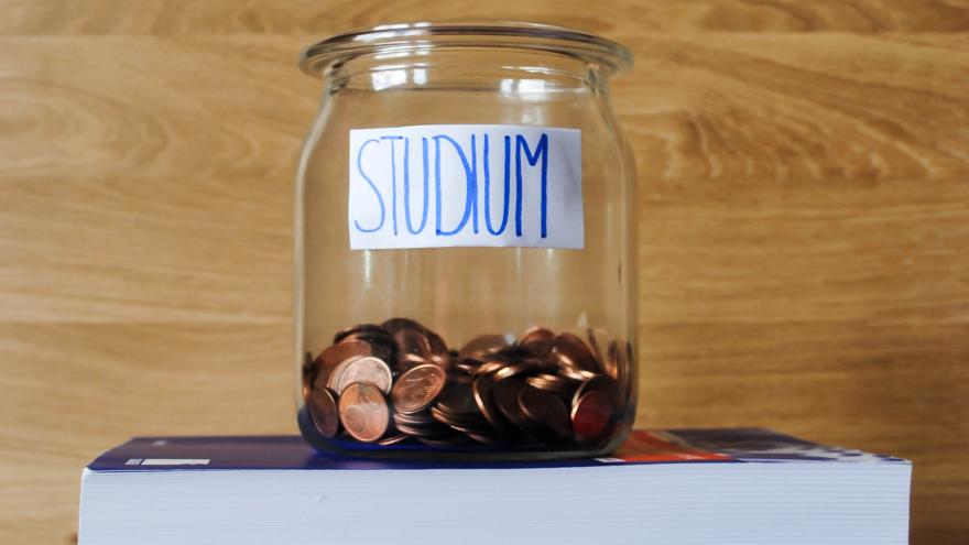 Studieren Und Geld Verdienen Verbraucherzentrale Schleswig Holstein
