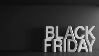 Der Schriftzug Black Friday auf einem dunklen Hintergrund